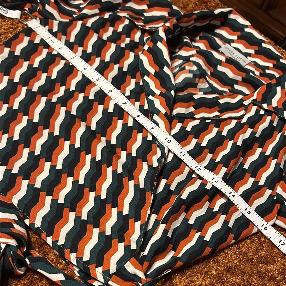 Dress Forum Multicolor Zigzag Button Down Shirt - Picture 7 of 12